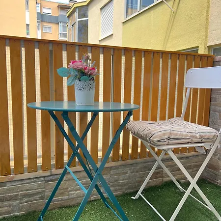Confortavel Com Varanda * Amadora