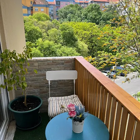 Confortavel Com Varanda Проживание в семье