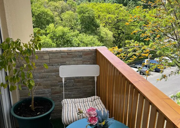 Confortável Em Partilhado Por Outros Hóspedes Quarto em Acomodações Particulares